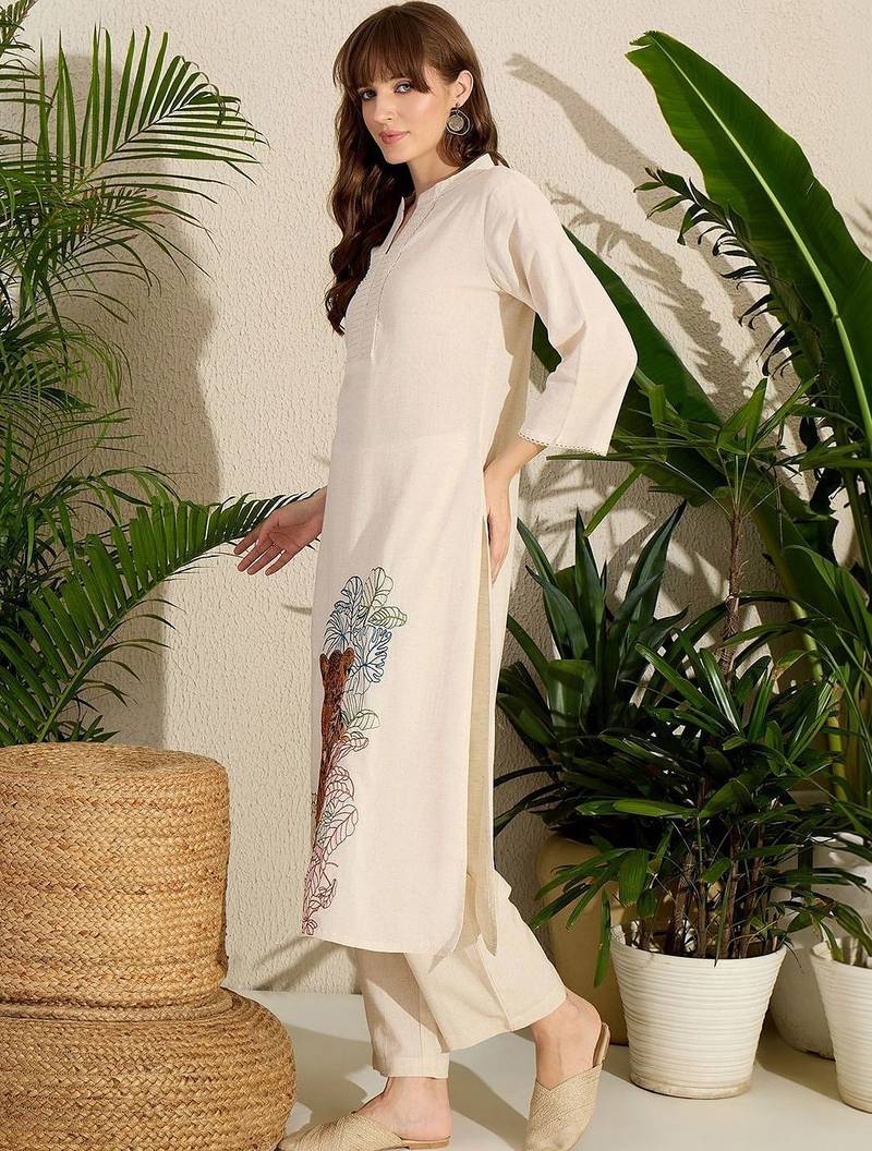 Women Animal Embroidered Thread Work Cotton Kurta with Trousers