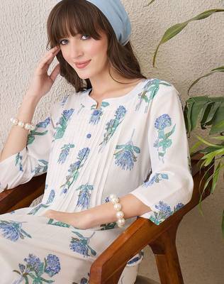 Floral Printed Mandarin Collar Cotton A-Line Kurta With Trousers 2