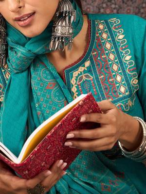 Women Embroidered Straight Kurta Trousers With Dupatta Set 3