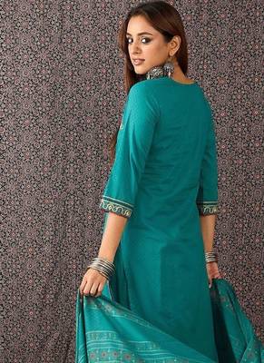Women Embroidered Straight Kurta Trousers With Dupatta Set 5