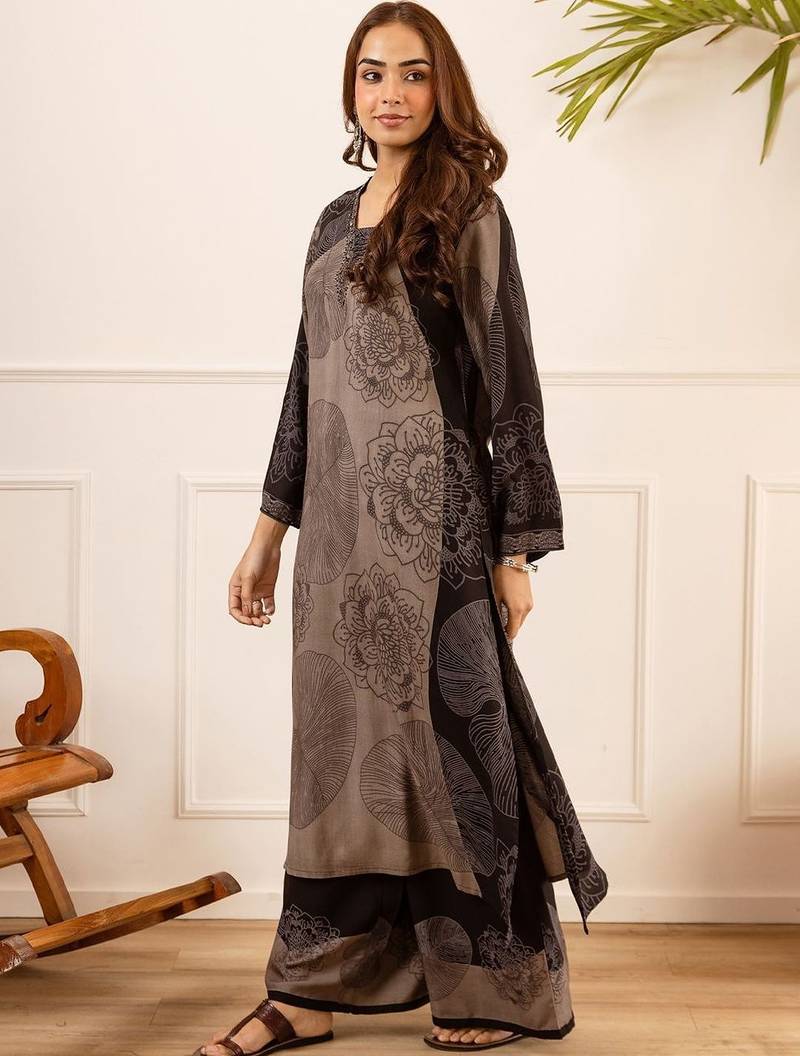 Women Ethnic Motifs Printed Kurta with Palazzos