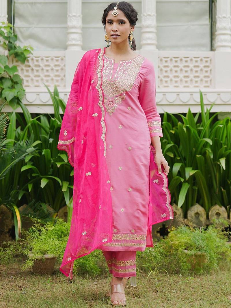 Ethnic Motifs Embroidered Thread Work Kurta with Trousers & Dupatta