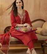 Women Ethnic Motifs Embroidered Liva Kurta with Trousers & With Dupatta