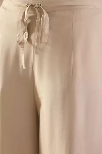Women Ethnic Motifs Printed Sequinned Kurta with Trousers