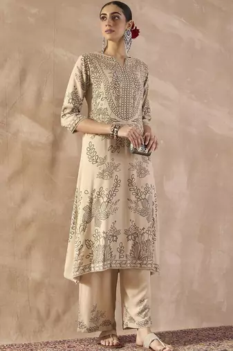 Women Ethnic Motifs Printed Sequinned Kurta with Trousers