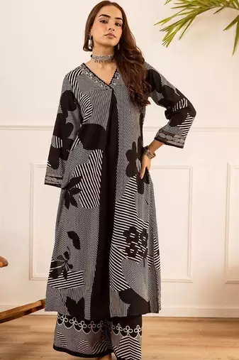 Women Printed Kurta with Palazzos