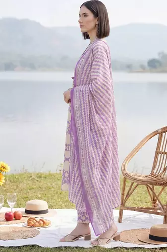 Women Floral Printed Panelled Mirror Work Cotton Kurta with Trousers & With Dupatta