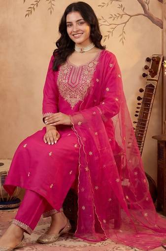 Women Ethnic Motifs Embroidered Regular Kurta with Trousers & With Dupatta
