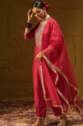 Ethnic Motifs Embroidered Chanderi Silk Straight Kurta With Trousers & Dupatta