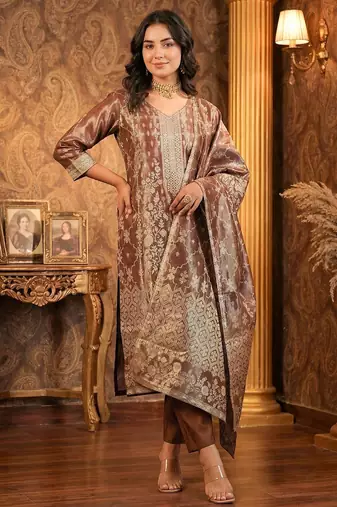 Women Ethnic Motifs Printed Kurta with Trousers & Dupatta