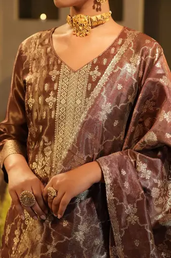 Women Ethnic Motifs Printed Kurta with Trousers & Dupatta