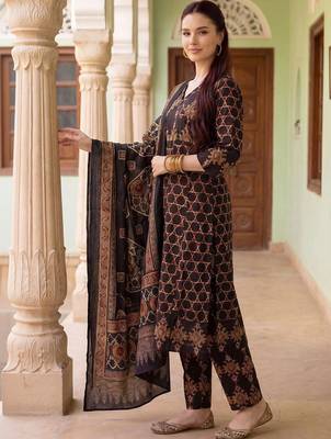 Women Printed Mirror Work Cotton Kurta with Trousers & With Dupatta 3