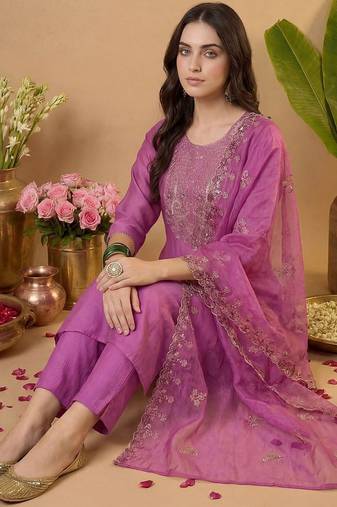Women Ethnic Motifs Embroidered Kurta with Trousers & With Dupatta