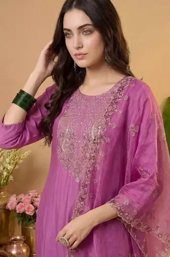 Women Ethnic Motifs Embroidered Kurta with Trousers & With Dupatta