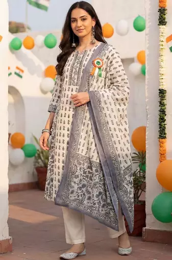 Women Ethnic Motifs Printed Cotton Kurta with Trousers & With Dupatta