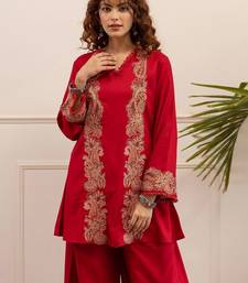 Women Ethnic Motifs Embroidered Thread Work Kurta with Palazzos