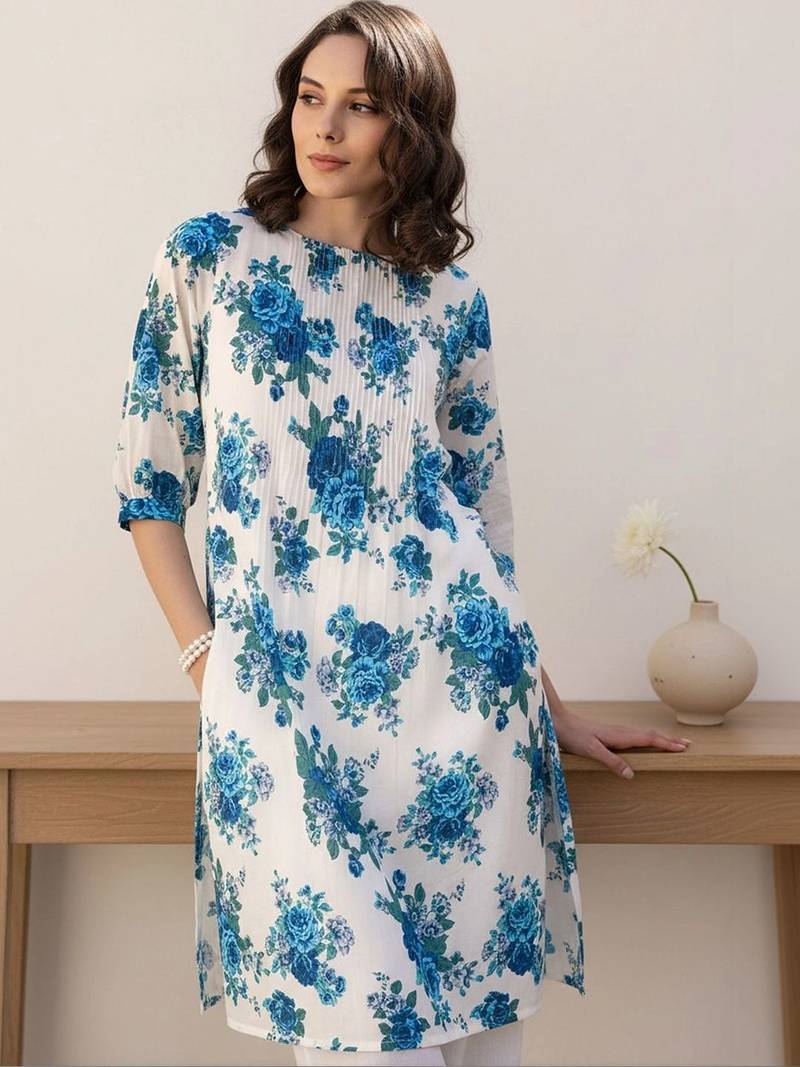 Women Floral Printed Beads and Stones Cotton Kurta with Trousers