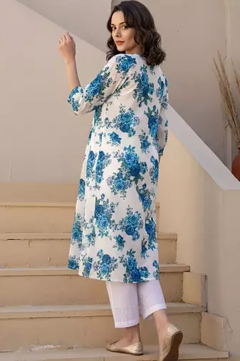 Women Floral Printed Beads and Stones Cotton Kurta with Trousers
