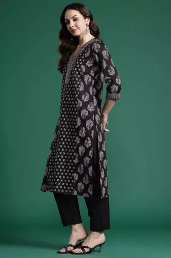 Ethnic Motifs Printed Panelled Cotton Kurta with Trousers & Dupatta
