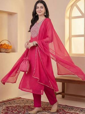 Women Leheriya Printed Thread Work Kurta with Trousers & With Dupatta 2