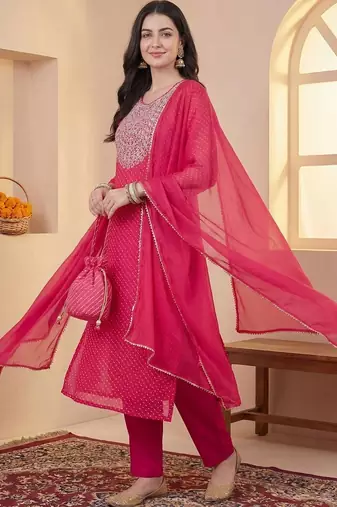Women Leheriya Printed Thread Work Kurta with Trousers & With Dupatta
