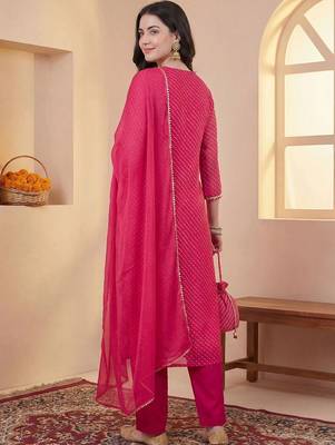 Women Leheriya Printed Thread Work Kurta with Trousers & With Dupatta 4