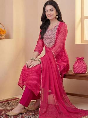 Women Leheriya Printed Thread Work Kurta with Trousers & With Dupatta 5