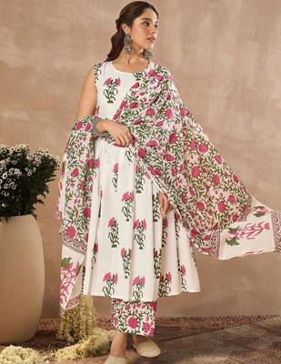 Women Floral Printed Cotton Kurta with Palazzos & With Dupatta 6