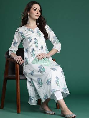 Floral Printed Pleated Cotton Kurta with Trousers 1