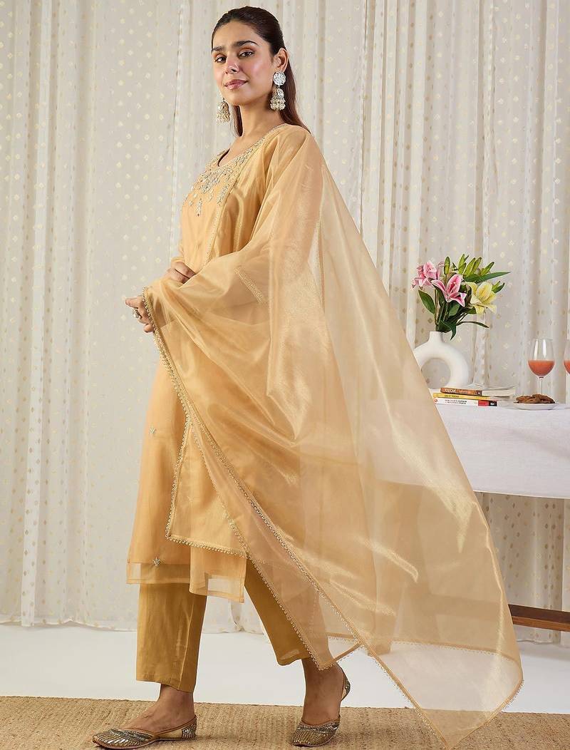 Women Ethnic Motifs Embroidered Sequinned Kurta with Trousers & With Dupatta