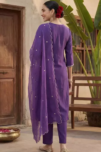 Women Ethnic Motifs Embroidered Thread Work Kurta with Trousers & With Dupatta