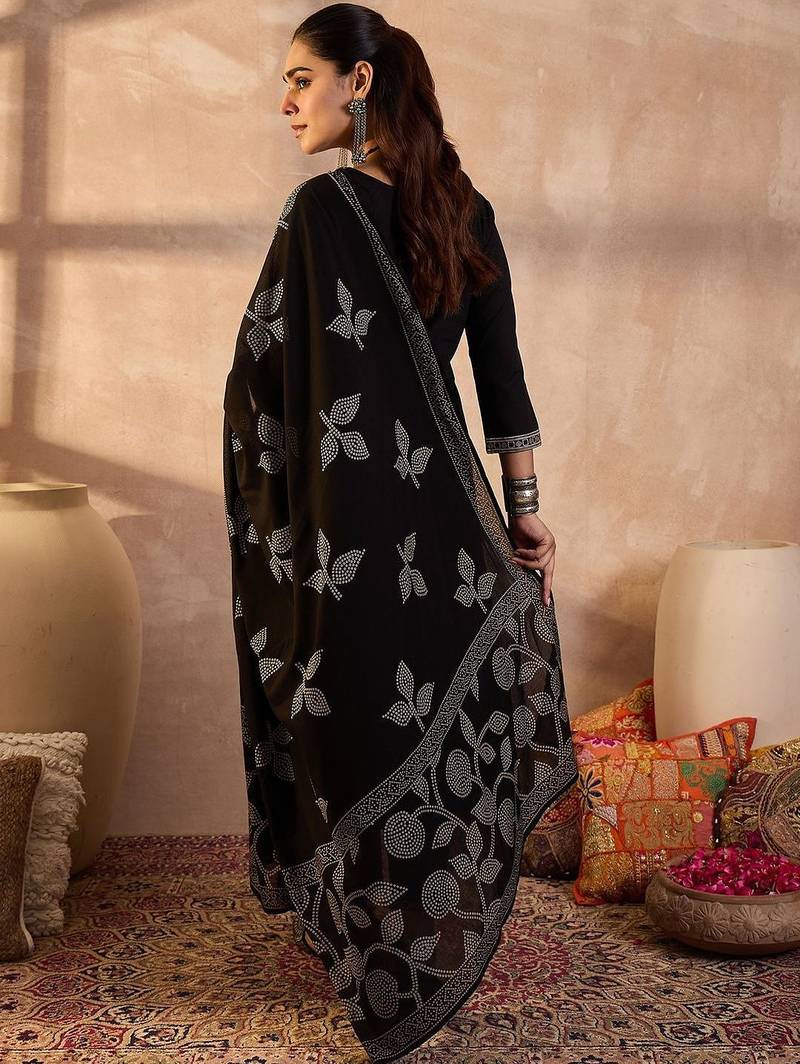 Women Solid Cotton Kurta with Trousers & Dupatta