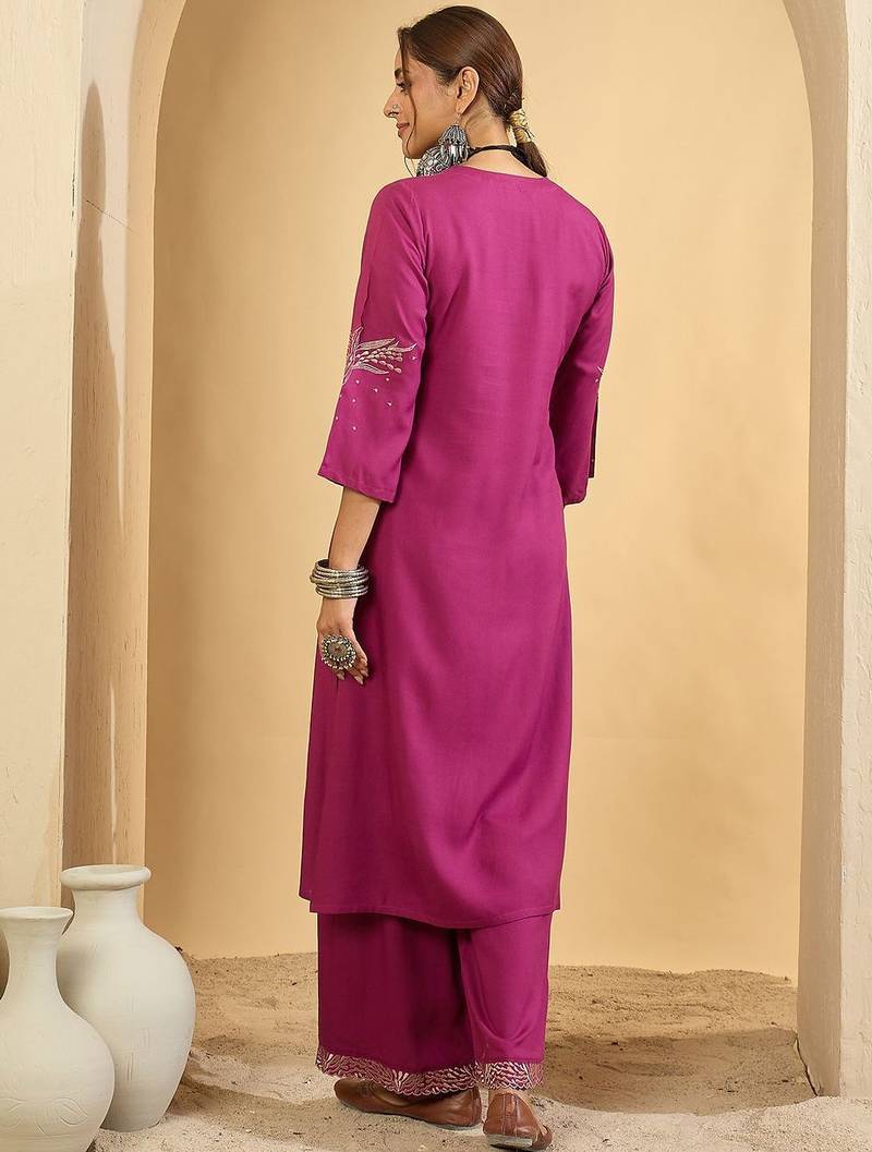 Women Embroidered Thread Work Kurta with Trousers