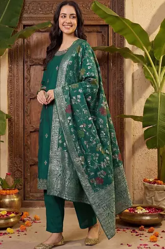 Women Ethnic Motifs Embroidered Round Neck Kurta with Trousers & Dupatta