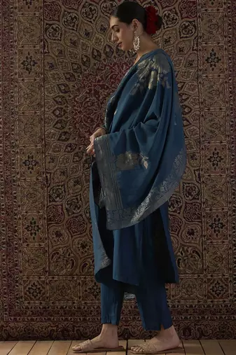 Ethnic Motifs Embroidered Thread Work Kurta With Trousers & Dupatta