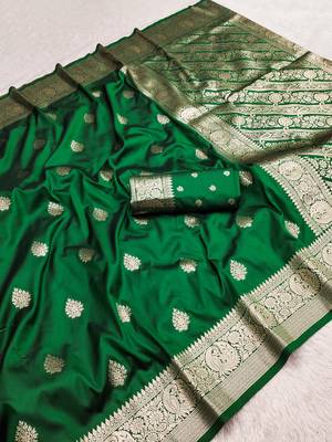 Green soft silk blend saree with zari weaving meenakari design 4