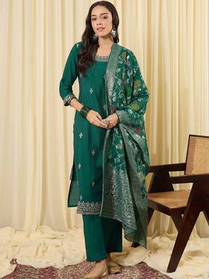 Women Ethnic Motifs Embroidered Thread Work Kurta with Trousers & With Dupatta 1