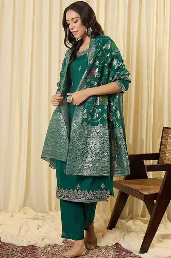 Women Ethnic Motifs Embroidered Thread Work Kurta with Trousers & With Dupatta