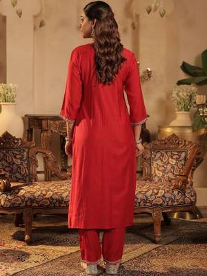 Women Paisley Embroidered Kurta & Trouser With Dupatta 4