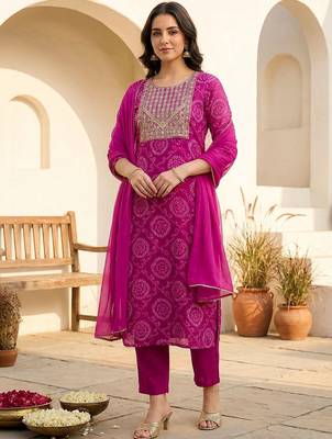 Women Ethnic Motifs Printed Thread Work Kurta with Trousers & Dupatta 5