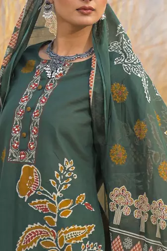 Women Ethnic Motifs Printed Cotton Kurta with Trousers & With Dupatta