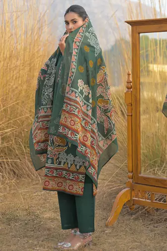 Women Ethnic Motifs Printed Cotton Kurta with Trousers & With Dupatta
