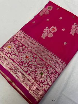 Pink soft silk blend saree with zari weaving meenakari design 3