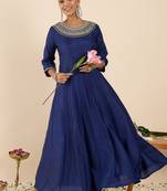 Women Ethnic Motifs Embroidered Panelled Thread Work Kurta with Trousers