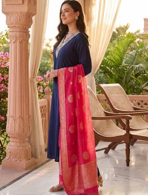 Women Ethnic Motifs Embroidered Thread Work Kurta with Trousers & With Dupatta 3