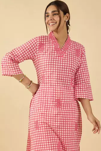 Women Thread Work Cotton Kurta with Trousers