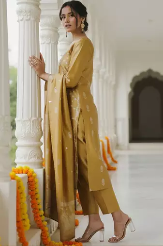Ethnic Motifs Woven Design Straight Kurta With Trousers & Dupatta