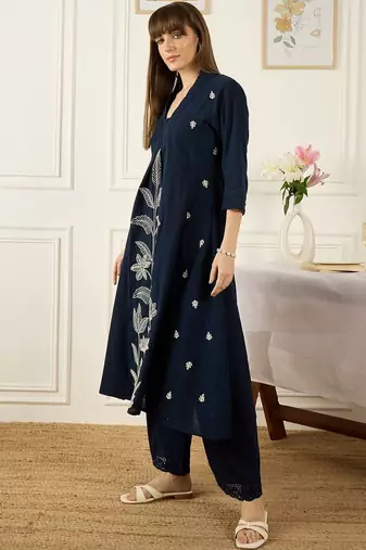 Floral Printed Thread Work Cotton Kurta With Palazzos