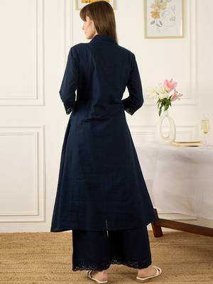 Floral Printed Thread Work Cotton Kurta With Palazzos 5