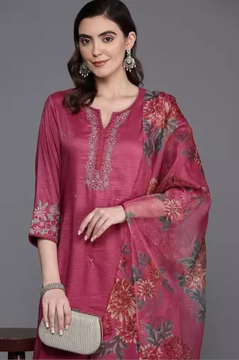 Women Ethnic Motifs Embroidered Thread Work Kurta with Trousers & With Dupatta